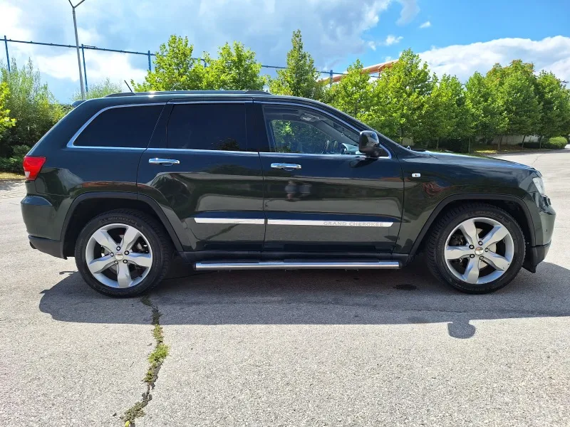 Jeep Grand cherokee 3.0d/Overland/Панорама Image 5